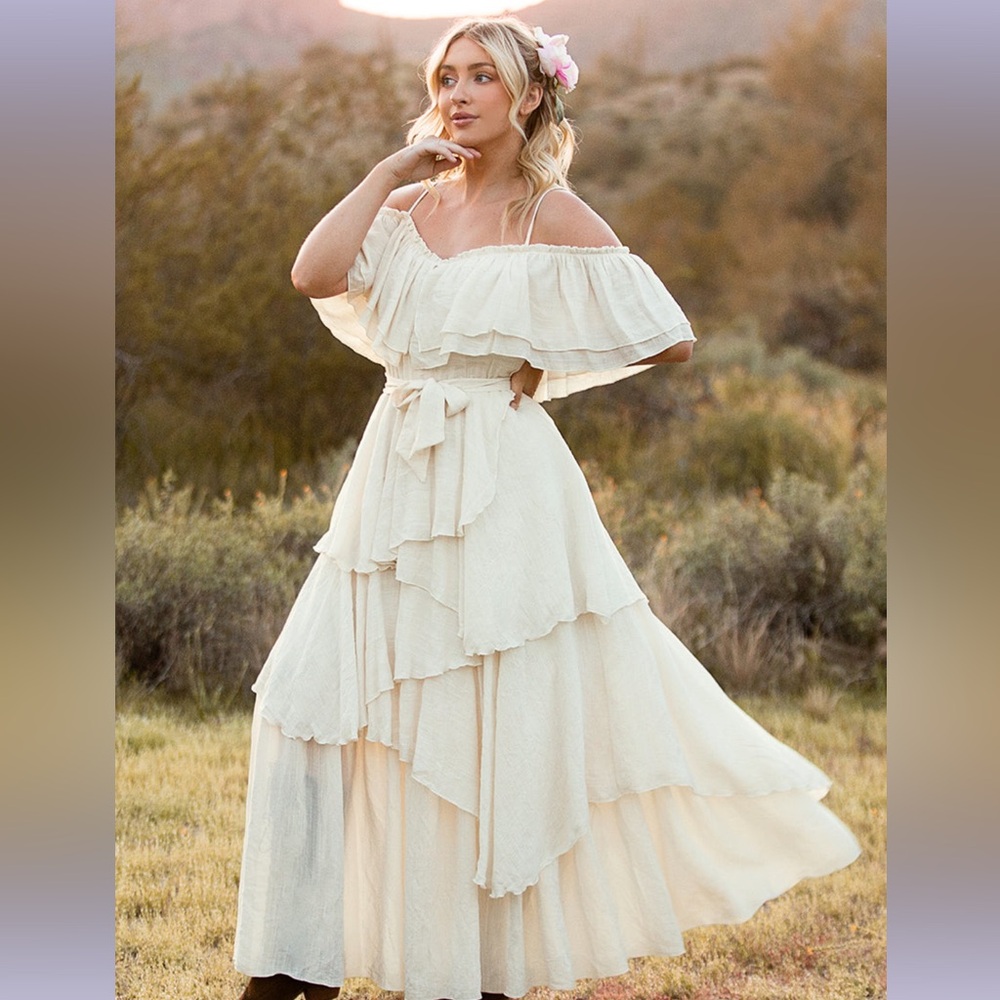 Joyfolie Laurence Dress in Cream- Size L- Retail: $108- New w/ tags!
